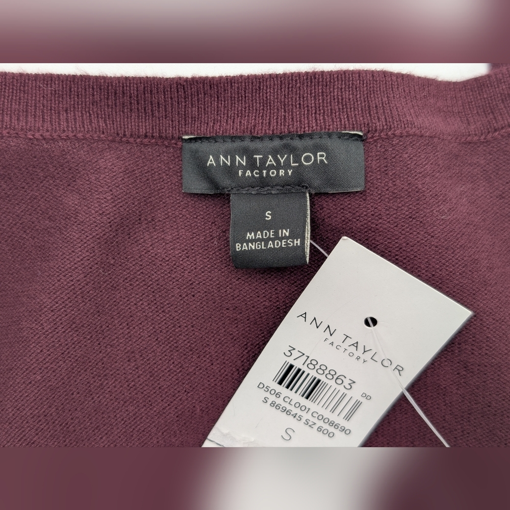 NWT Ann Taylor Factory Sz Small Women Burgundy|Purple Cardigan Soft Cotton|Nylon - Picture 8 of 16